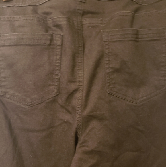 New w/tags Diane Gilman Black Stretch Jeans - Picture 2 of 3